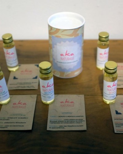 Detalhes do produto Kit de mini óleos corporal e massagem